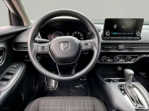 Used 2024 Honda HR-V LX image 9