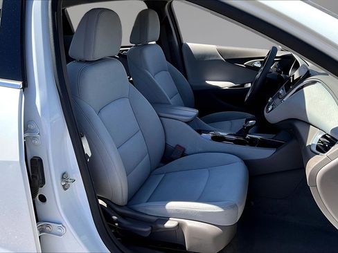 Used 2024 Chevrolet Malibu LT FWD image 29