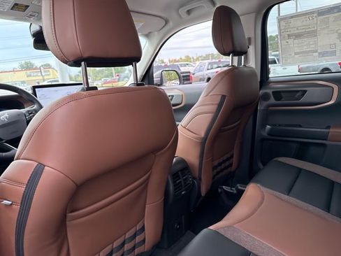 New 2025 Ford Bronco Sport Outer Banks w/ Outer Banks Tech Package+ AWD/4WD image 24