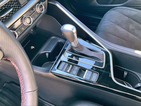 Used 2025 Acura ADX A-Spec image 18