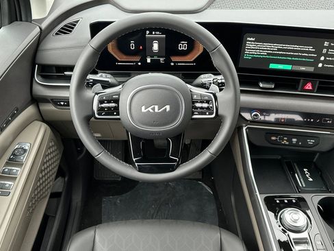 New 2026 Kia Carnival EX image 14