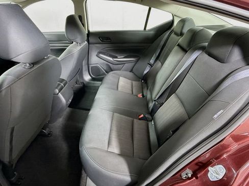Used 2024 Nissan Altima 2.5 SV FWD image 28