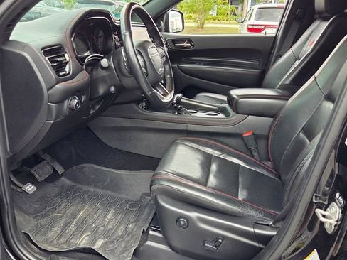 Used 2023 Dodge Durango GT RWD image 5