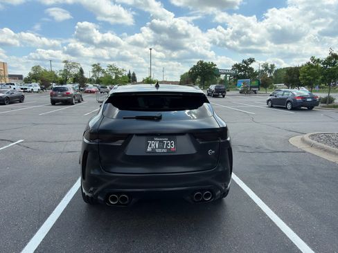 Used 2022 Jaguar F-PACE SVR AWD/4WD image 9