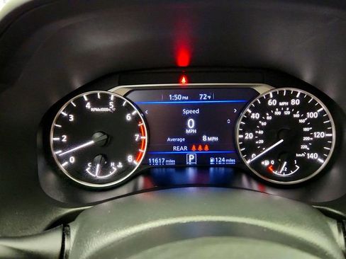 Used 2024 Nissan Altima 2.5 SR w/ SR Premium Package FWD image 15
