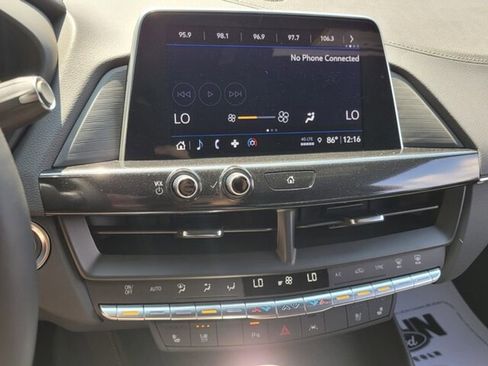 Used 2025 Cadillac CT4 Premium Luxury image 21