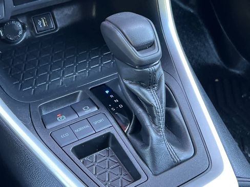 Certified 2023 Toyota RAV4 LE FWD image 23