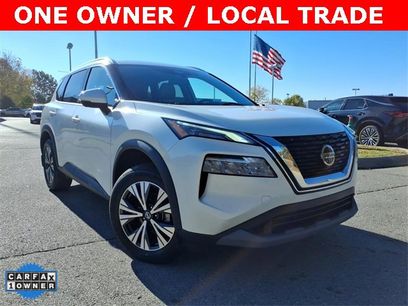 Used 2021 Nissan Rogue SV w/ Premium Package