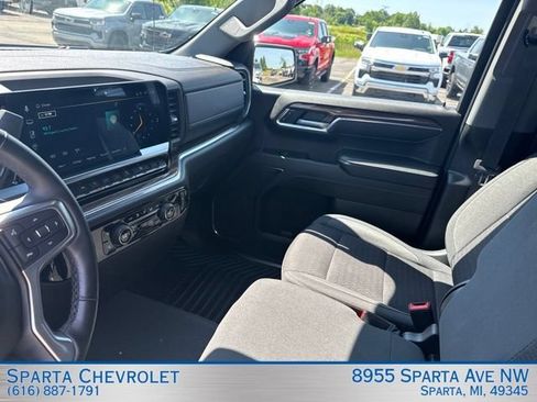 Used 2023 Chevrolet Silverado 1500 LT AWD/4WD image 24