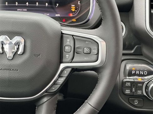 New 2026 RAM 1500 4x4 Crew Cab image 26