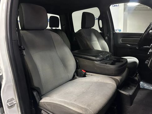 Used 2022 RAM 2500 Big Horn AWD/4WD image 23