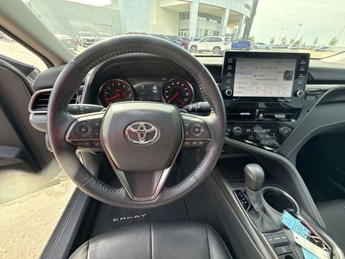 Used 2021 Toyota Camry XSE image 14