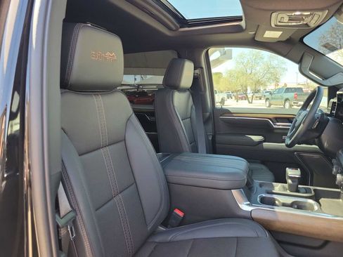 Used 2026 Chevrolet Silverado 1500 High Country w/ Midnight Edition image 10