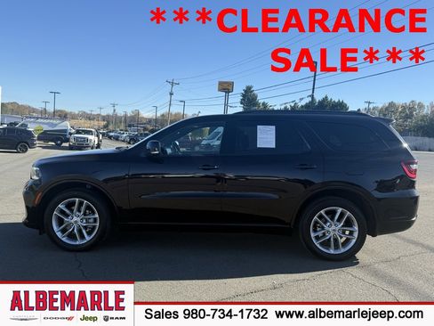 Used 2024 Dodge Durango GT image 8