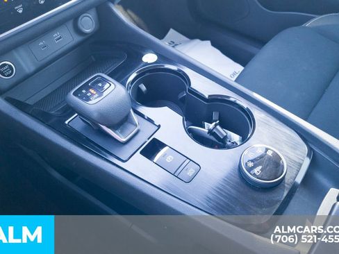 Used 2023 Nissan Rogue S image 24