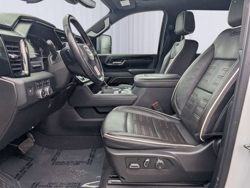 Certified 2024 GMC Sierra 2500 AT4X image 17