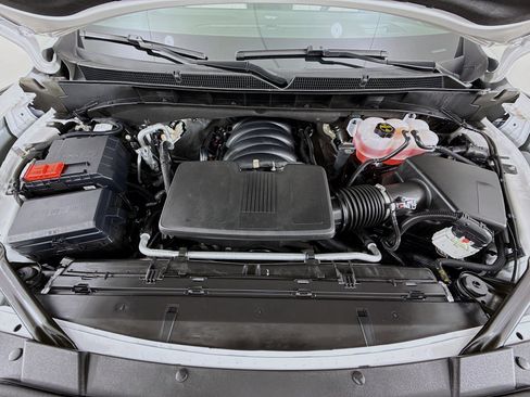 Used 2025 Cadillac Escalade Premium Luxury Platinum image 34