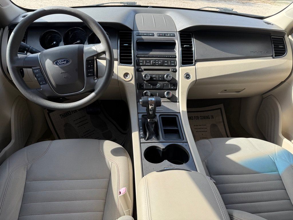 Used 2012 Ford Taurus SE FWD image 13