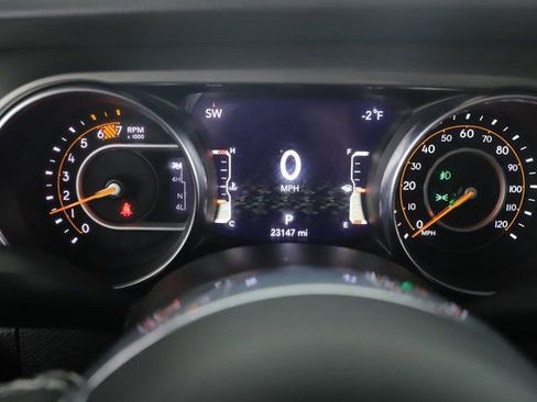 Used 2023 Jeep Wrangler Sahara image 20