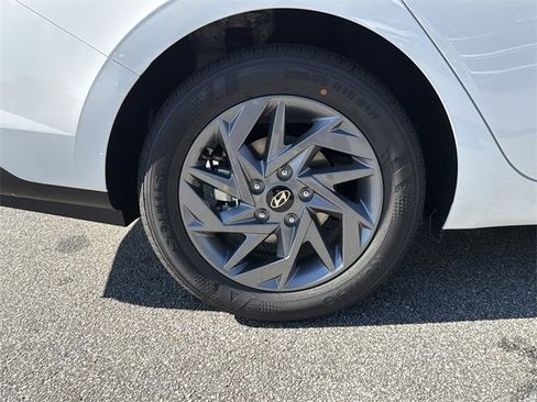 New 2026 Hyundai Elantra Blue image 17