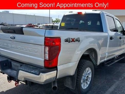 Used 2022 Ford F250 XLT AWD/4WD image 2