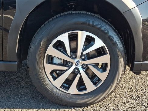 Used 2024 Subaru Outback Premium image 9