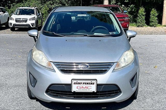 Used 2013 Ford Fiesta SE FWD image 5