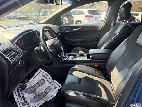Used 2019 Ford Edge ST w/ Convenience Package AWD/4WD image 18