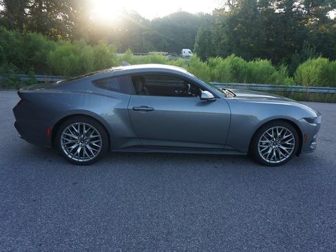 Used 2026 Ford Mustang Premium RWD image 20