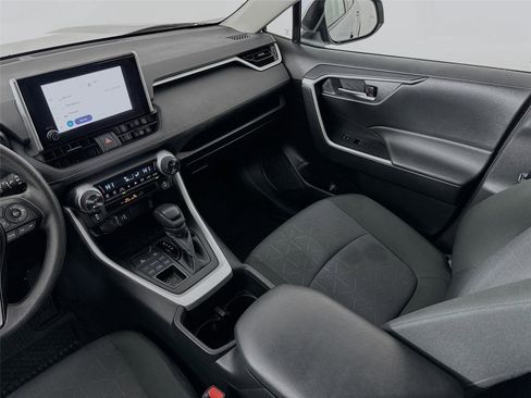 Certified 2025 Toyota RAV4 XLE AWD/4WD image 23
