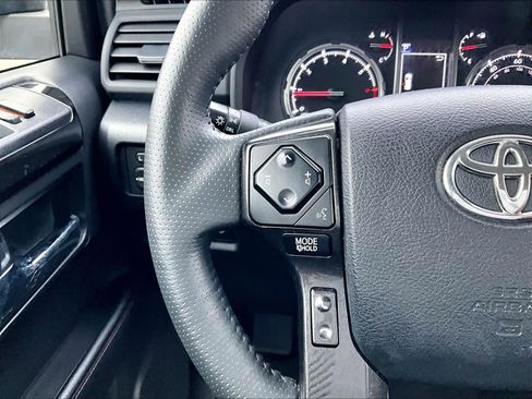 Used 2024 Toyota 4Runner TRD Off-Road image 23