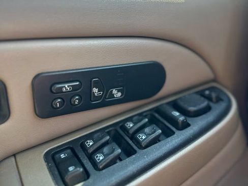 Used 2006 Chevrolet Silverado 3500 LT w/ Heavy-Duty Power Package AWD/4WD image 15