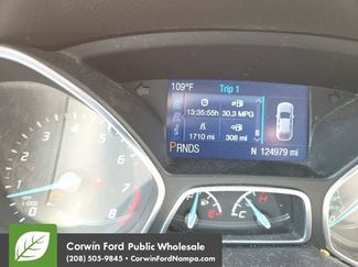 Used 2014 Ford Focus SE w/ Equipment Group 201A FWD video 2
