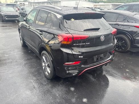 Used 2023 Buick Encore GX Select w/ Sport Touring Package FWD image 6
