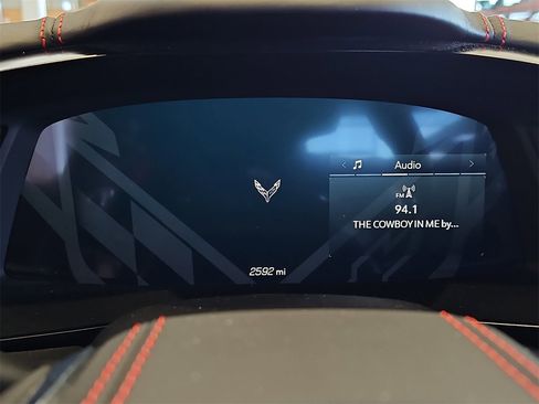 Certified 2024 Chevrolet Corvette Stingray Premium Cpe image 24