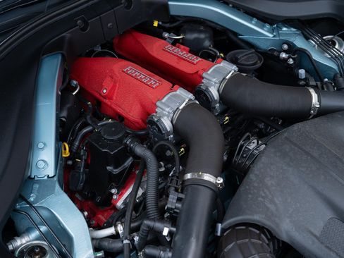 Used 2024 Ferrari Roma Spider RWD image 14