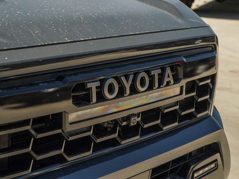 Used 2025 Toyota Tacoma TRD Pro AWD/4WD image 10