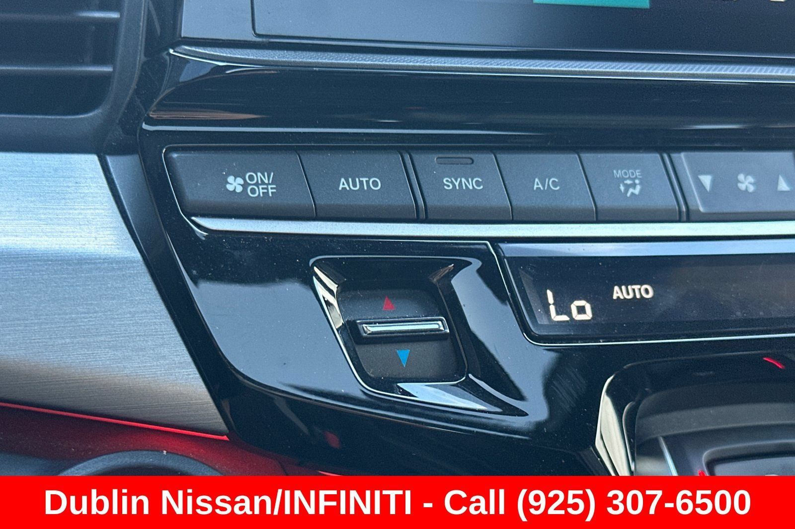 Used 2025 Honda Odyssey Sport-L image 30