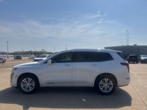 Used 2021 Cadillac XT6 Luxury image 11