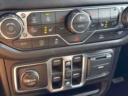 New 2026 Jeep Wrangler Sport S image 20