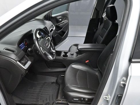 Used 2022 GMC Terrain SLT AWD/4WD image 13