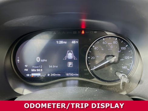 Used 2023 Nissan Kicks SV image 14