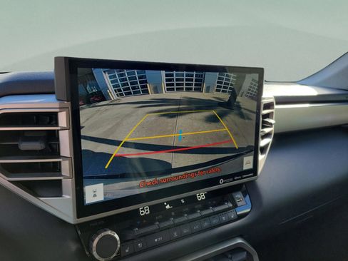 Used 2023 Toyota Tundra Limited w/ Power Package image 39