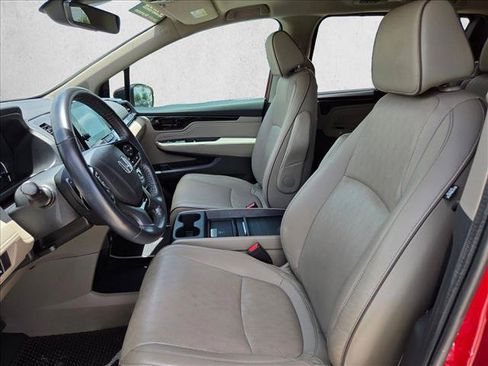 Used 2022 Honda Odyssey Elite image 14