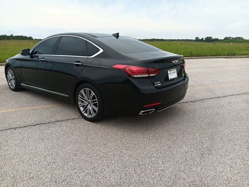 Used 2018 Genesis G80 3.8 w/ Option Group 02 AWD/4WD image 10