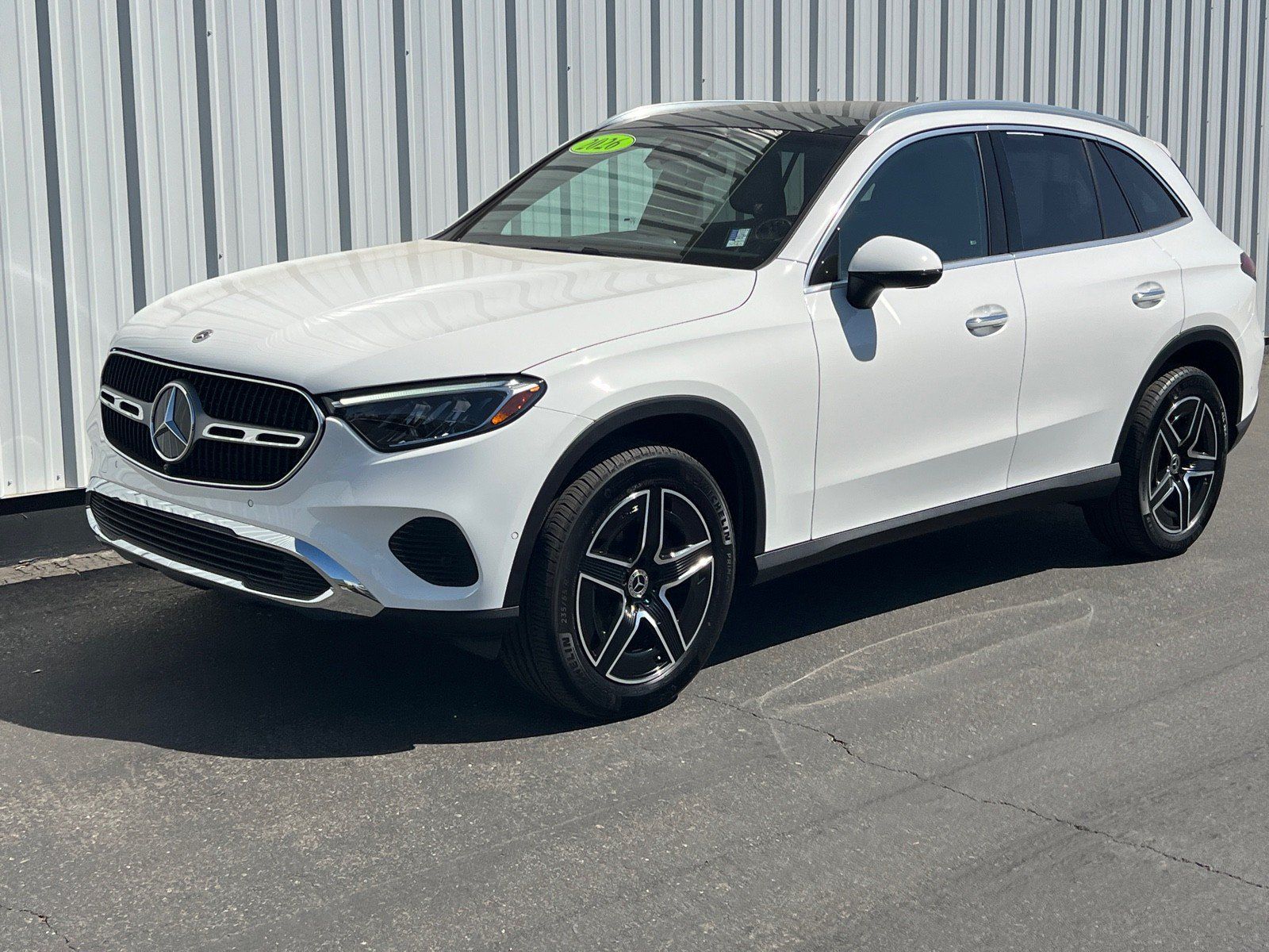 Used 2026 Mercedes-Benz GLC 300 image 1