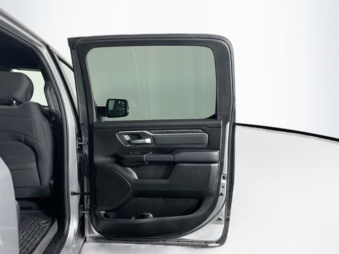 Used 2024 RAM 1500 Big Horn image 30