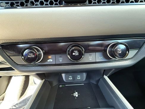 New 2026 Honda HR-V LX image 25