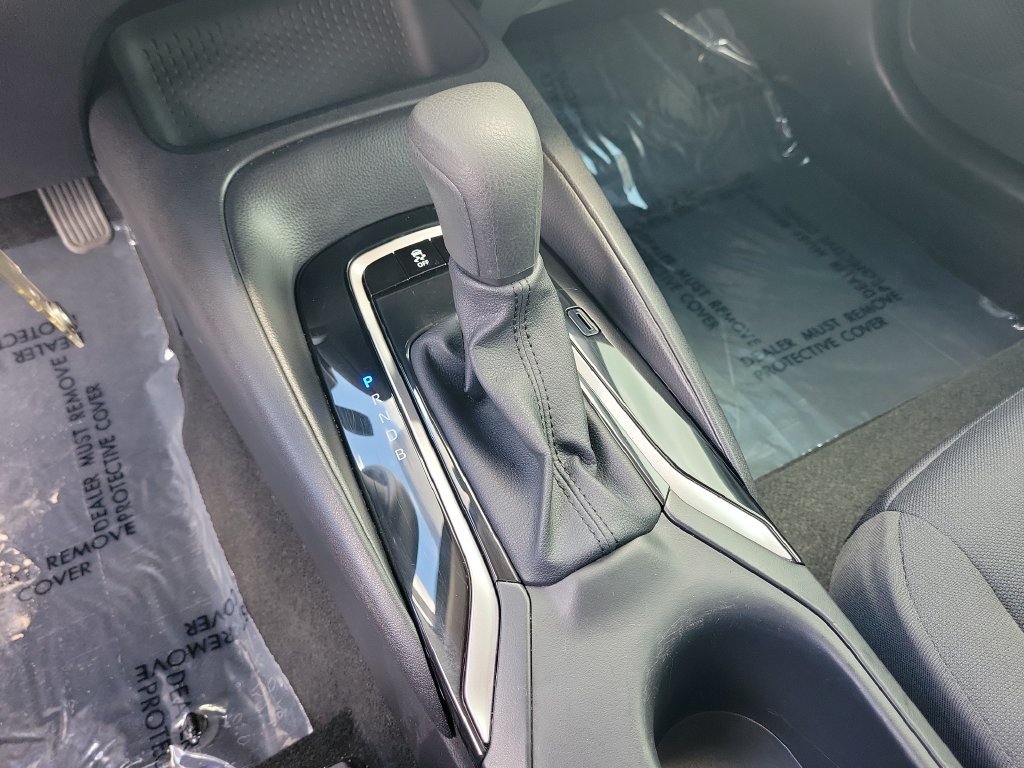 Used 2025 Toyota Corolla LE FWD image 23