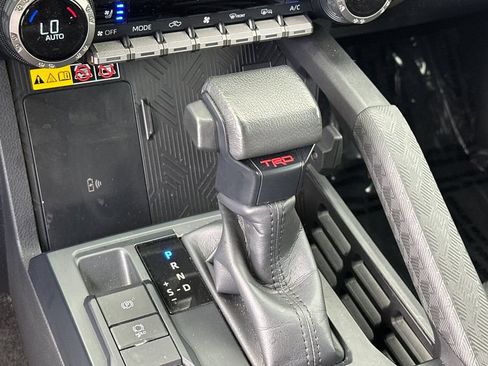 Used 2024 Toyota Tacoma TRD Sport w/ TRD Sport Premium Package RWD image 19